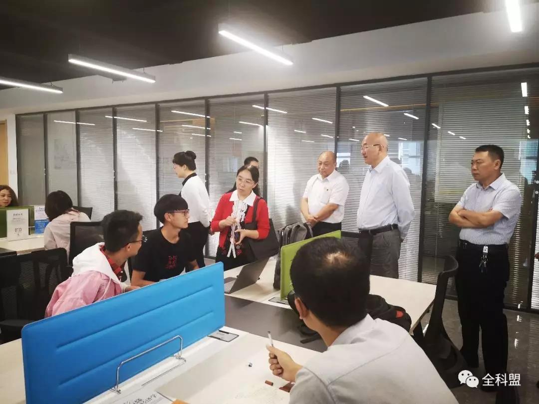 國務院督查組在大同新能源研究院開展實地督查